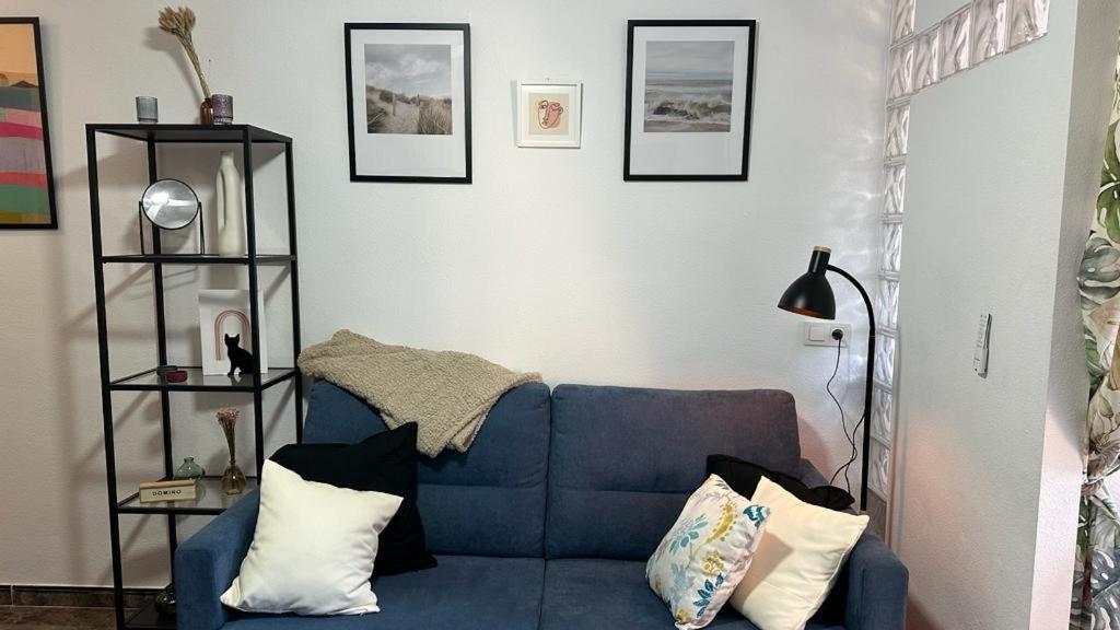 Playa De Los Naufragos Cozy Apartment With Pool تورّيفيِخا المظهر الخارجي الصورة